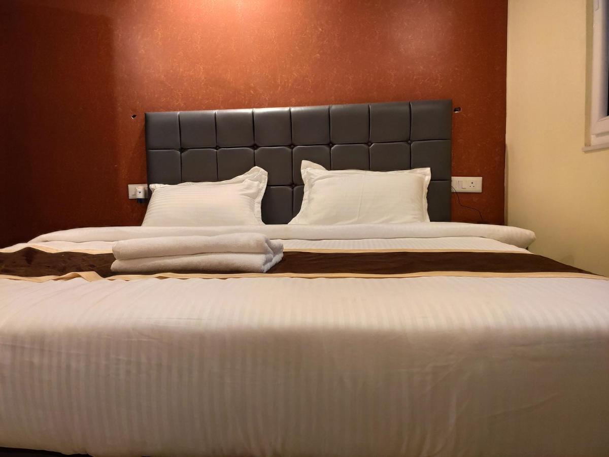 Royal View Residency Hotel Bodh Gaya Exterior foto
